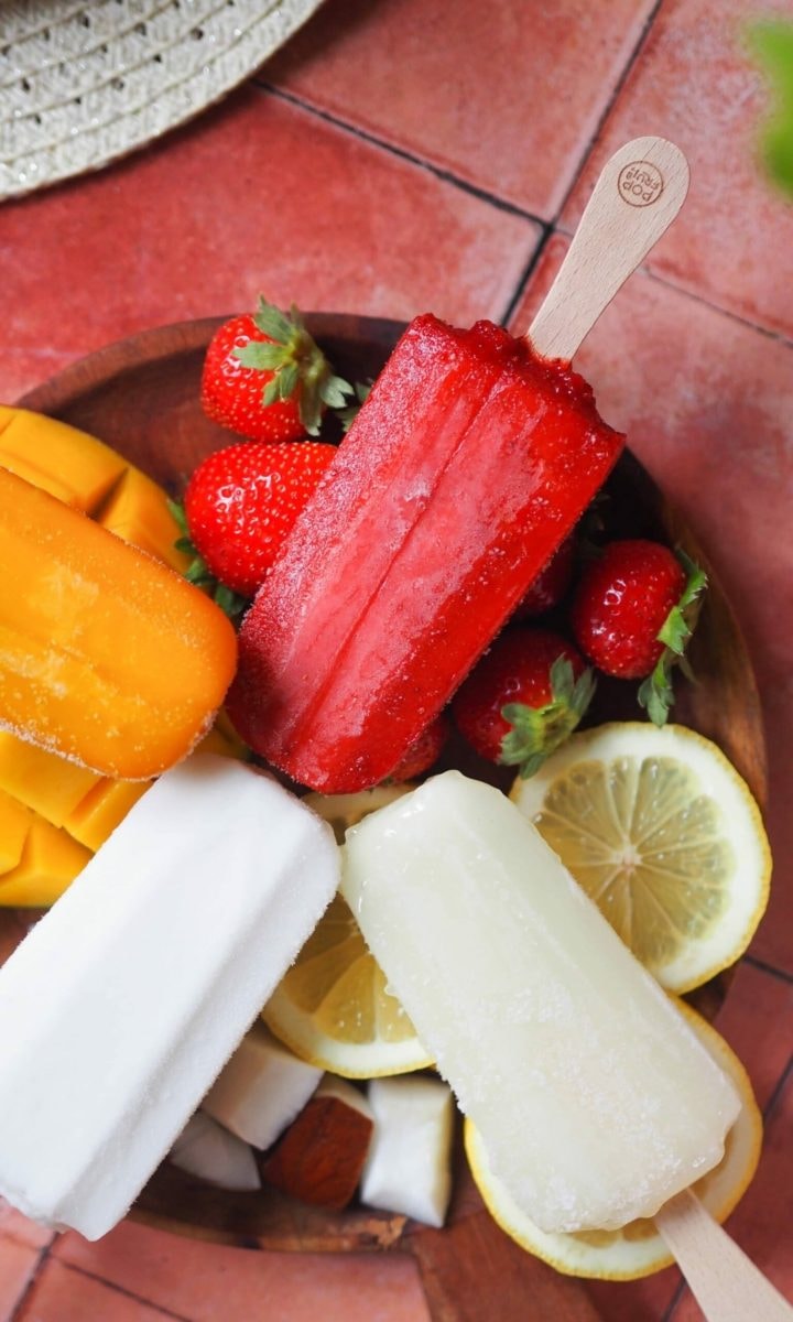 Planche apéritive, fromages et fruits